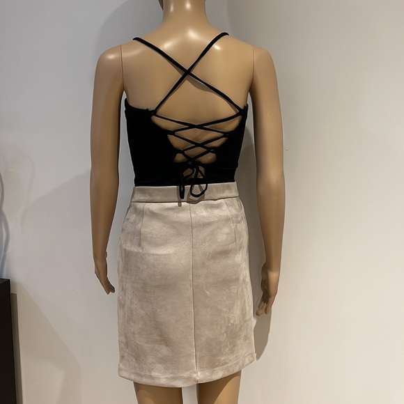 Dynamite Skirt - Picture 2 of 2